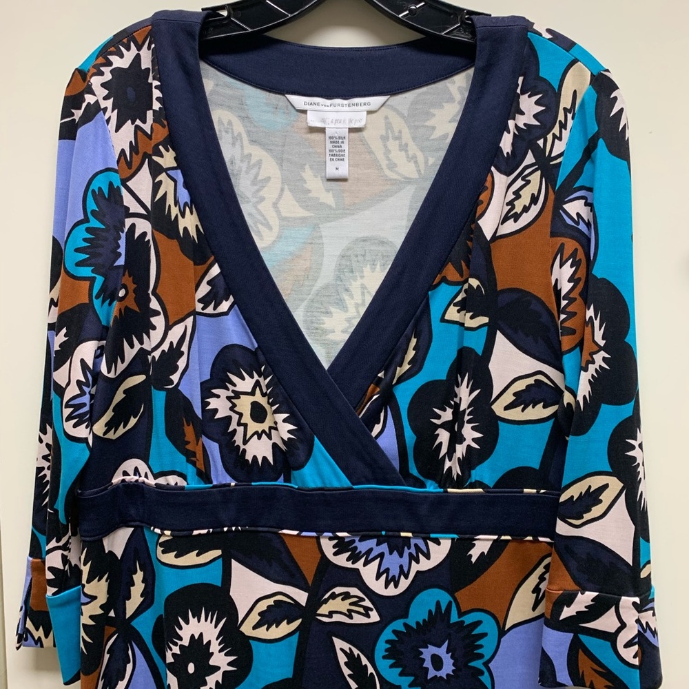 Diane von Furstenberg x Pea in a Pod Maternity Dress